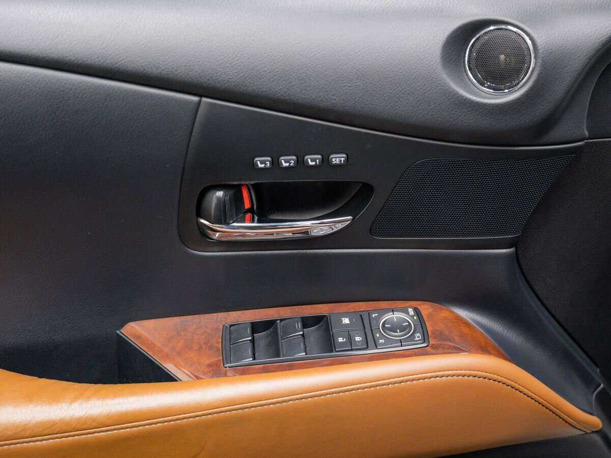 Лексус Р-Икс б/у, 2013, Автоматическая. Фото: #15