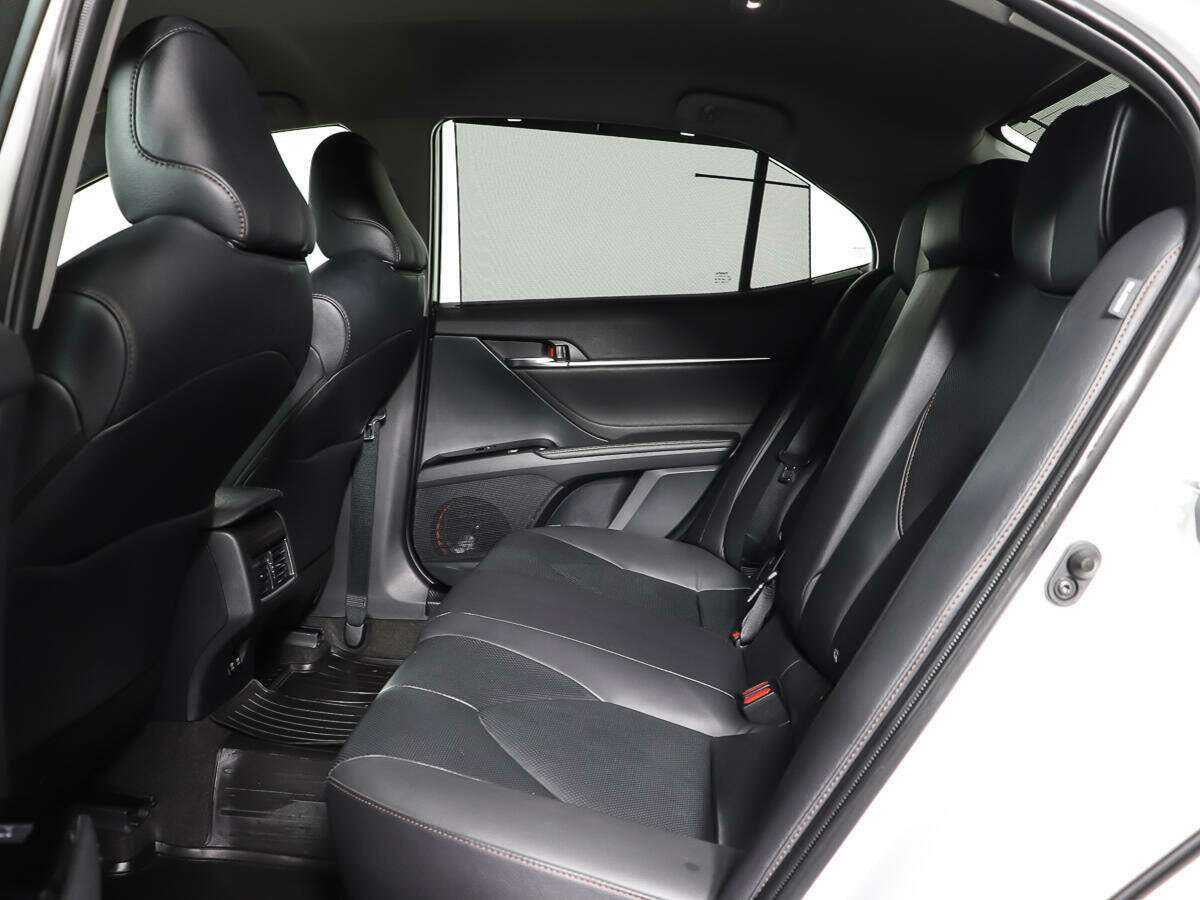 Тойота Камри б/у, 2020, Автоматическая. Фото: #7