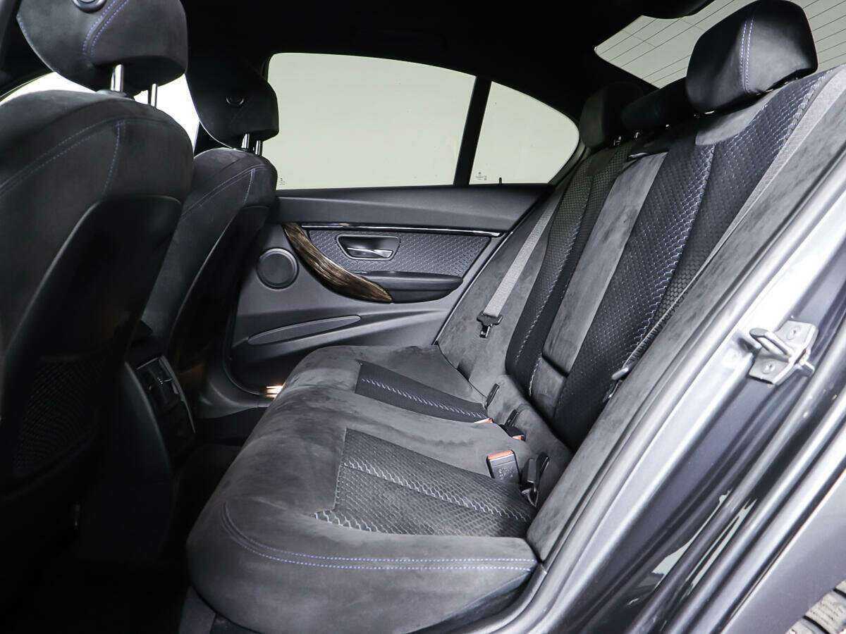 БМВ 3 серии б/у, 2016, Автоматическая. Фото: #9