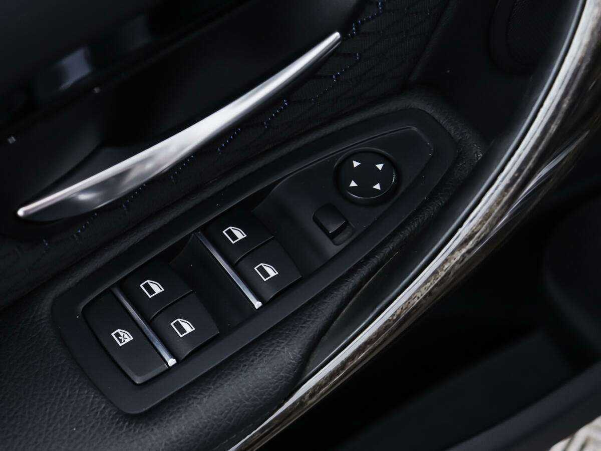 БМВ 3 серии б/у, 2016, Автоматическая. Фото: #15