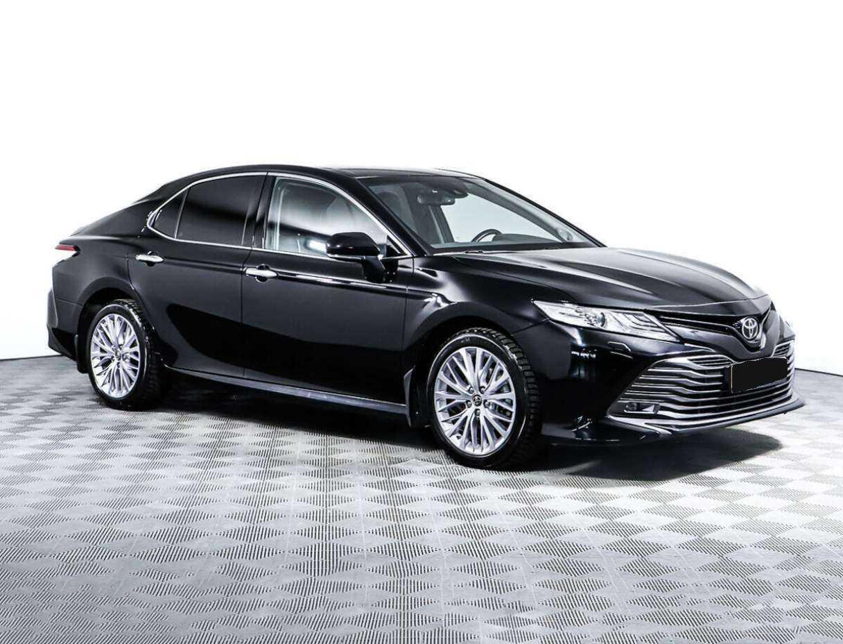 Тойота Камри б/у, 2019, Автоматическая. Фото: #2