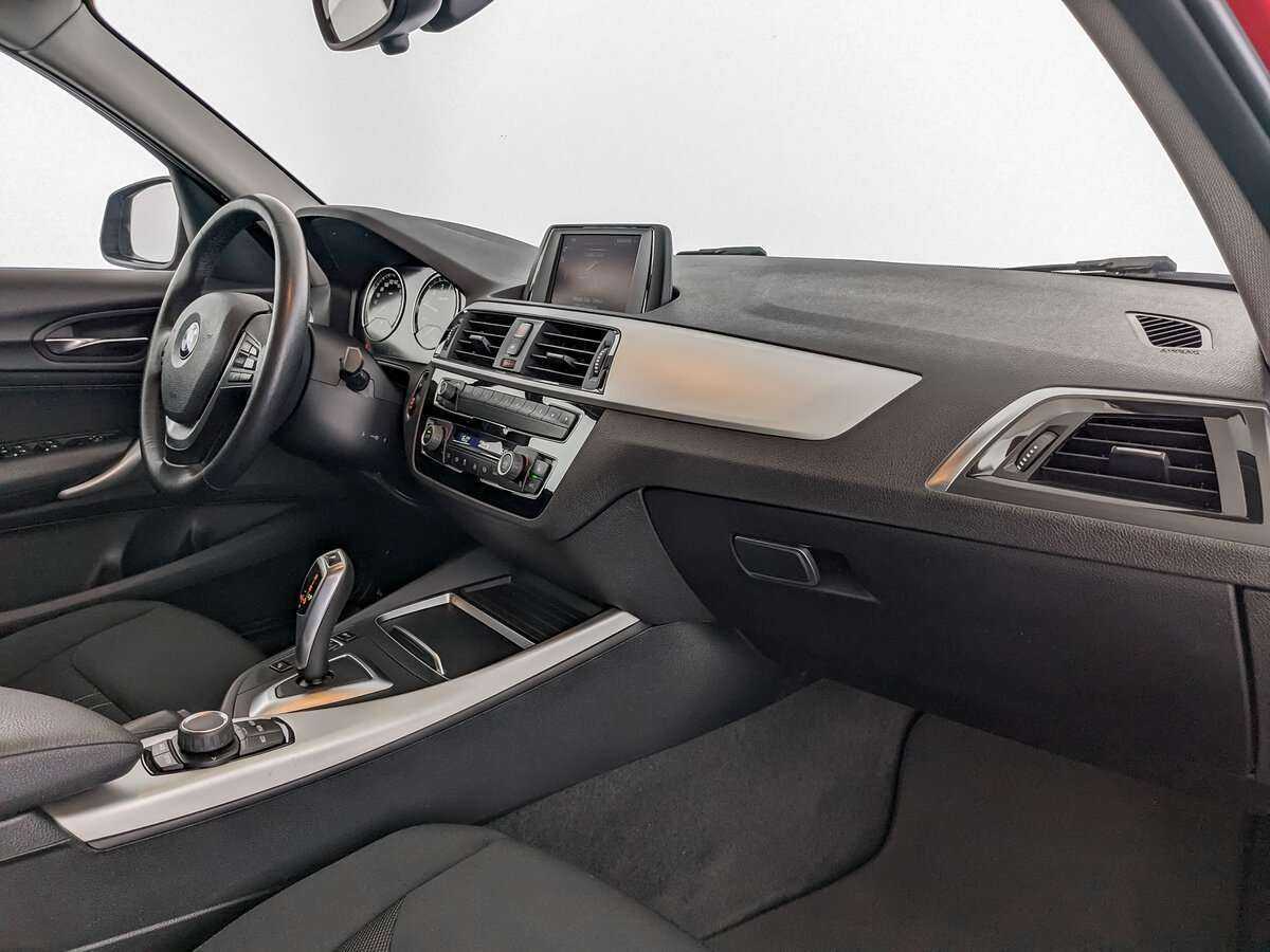 БМВ 1 серии б/у, 2017, Автоматическая. Фото: #8