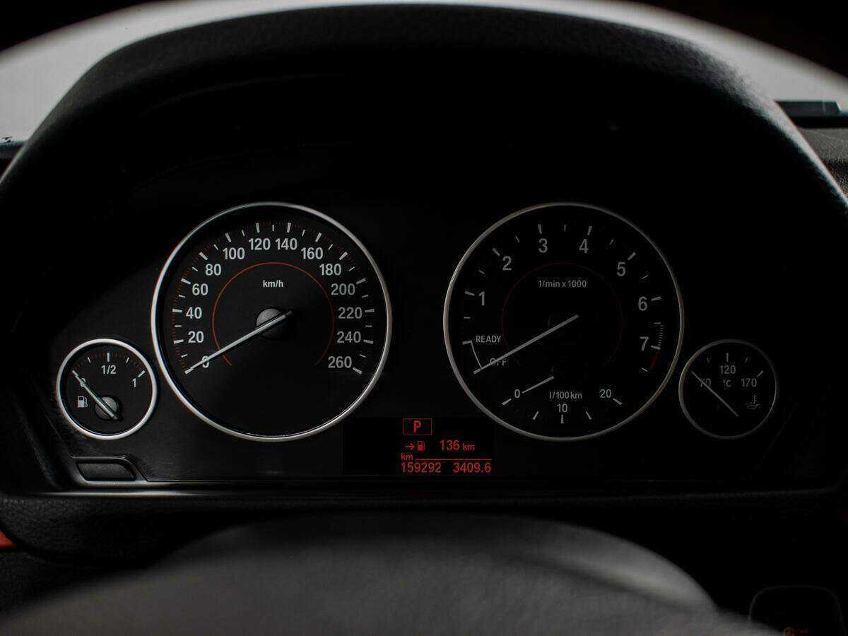 БМВ 3 серии б/у, 2014, Автоматическая. Фото: #9