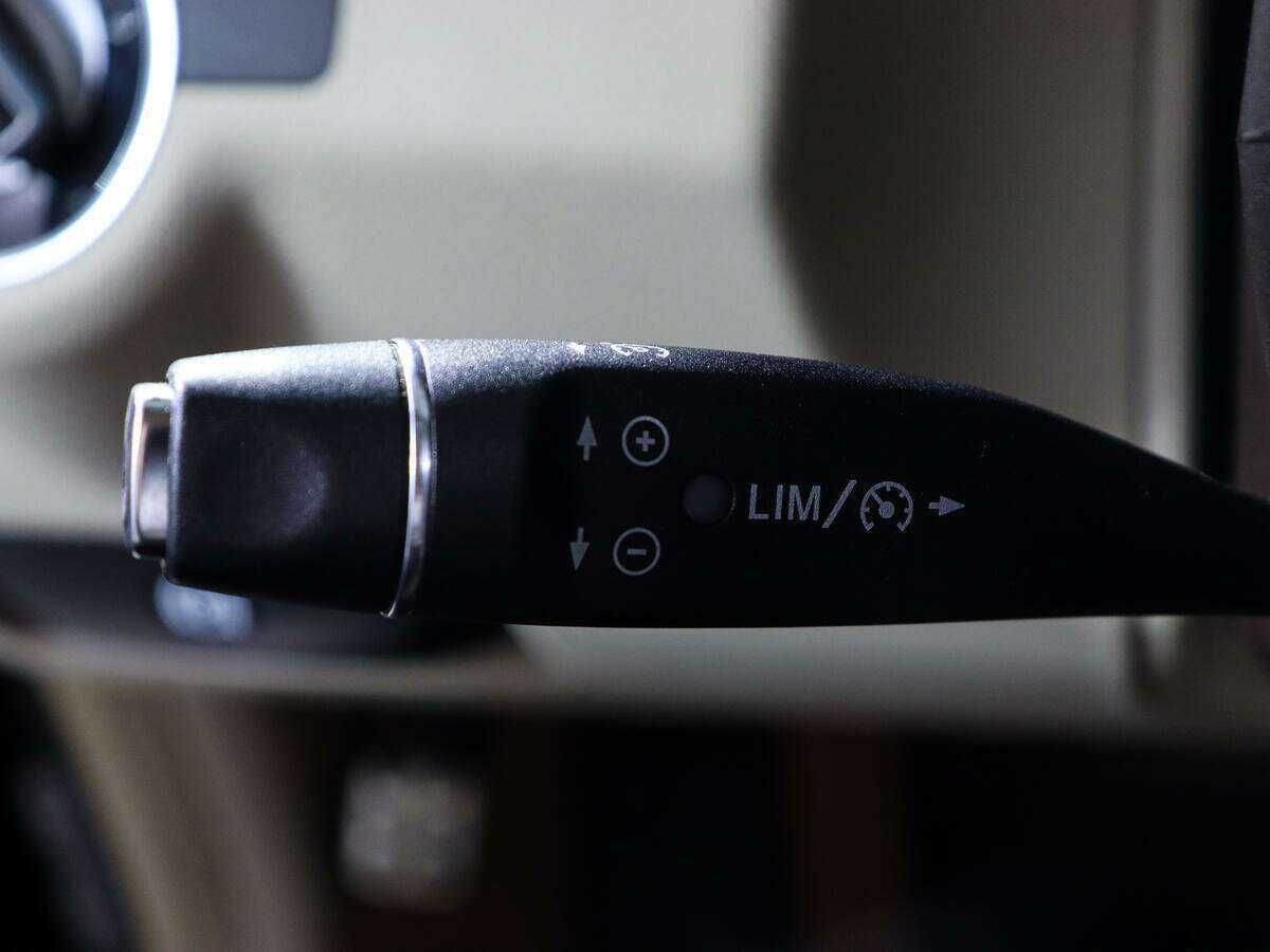 Мерседес-Бенц Е-Класс б/у, 2015, Автоматическая. Фото: #14