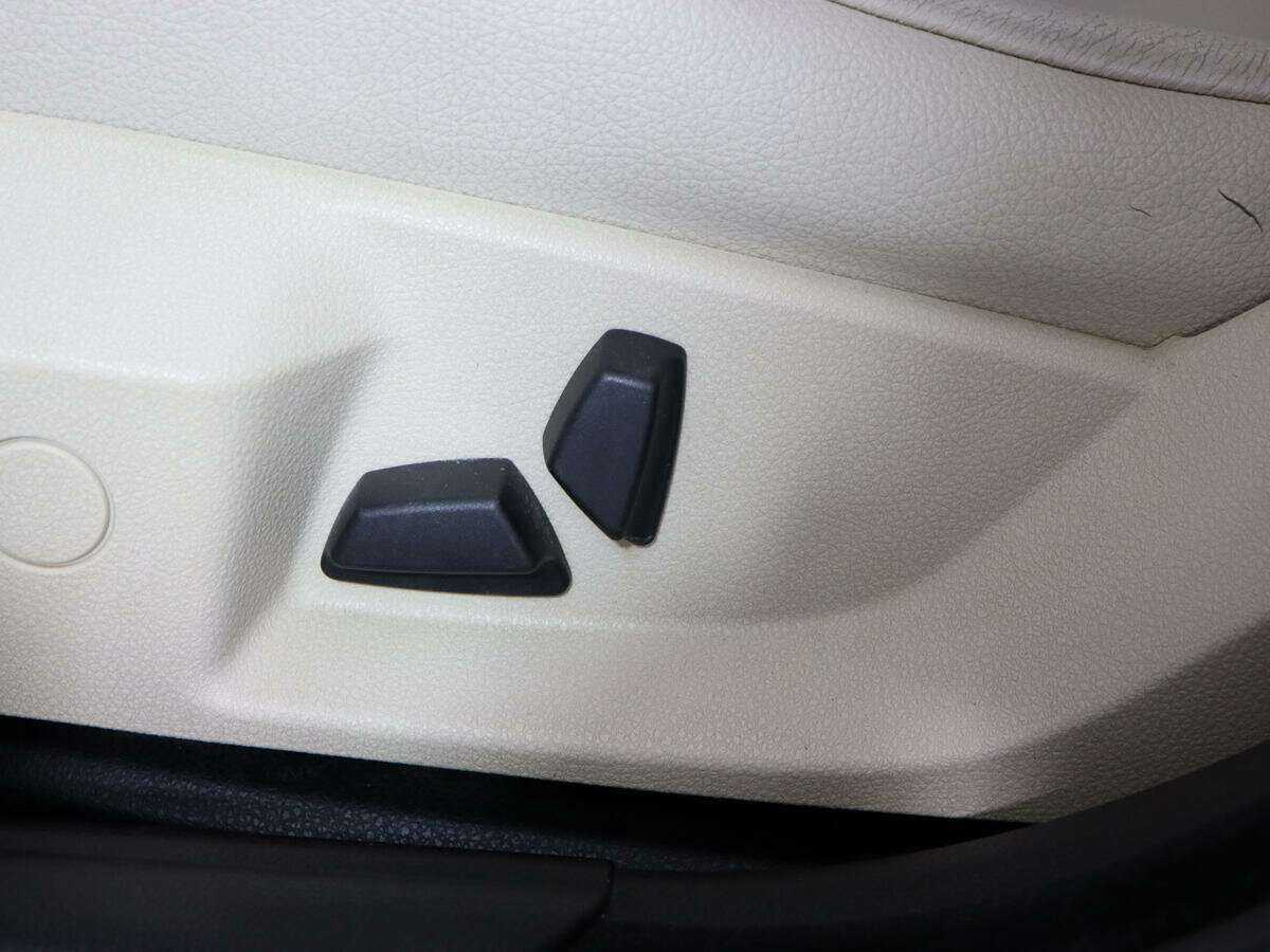 БМВ 5 серии б/у, 2012, Автоматическая. Фото: #11