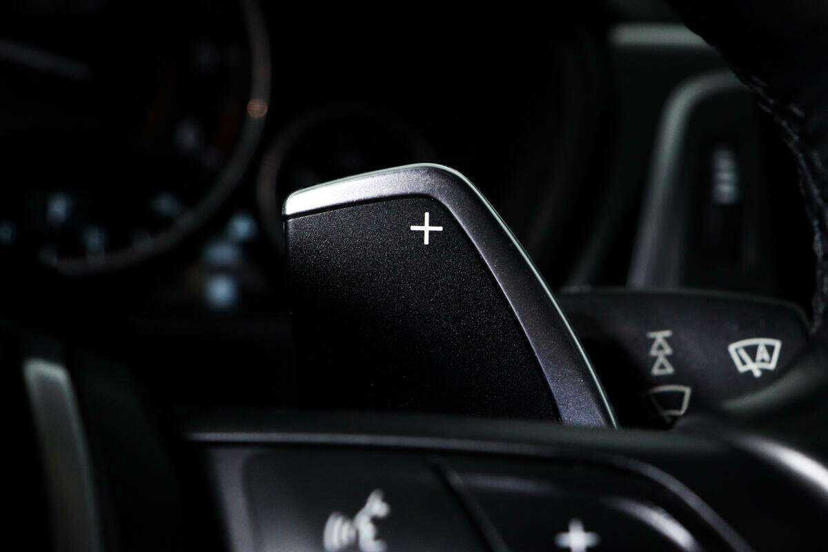 БМВ 3 серии б/у, 2016, Автоматическая. Фото: #13