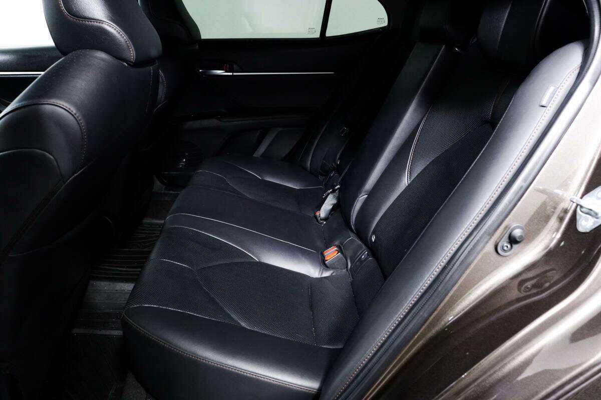 Тойота Камри б/у, 2019, Автоматическая. Фото: #11