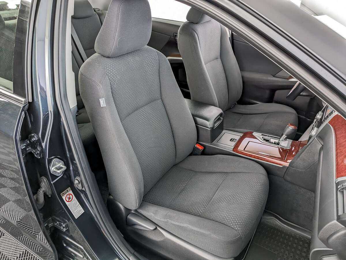 Тойота Камри б/у, 2013, Автоматическая. Фото: #17