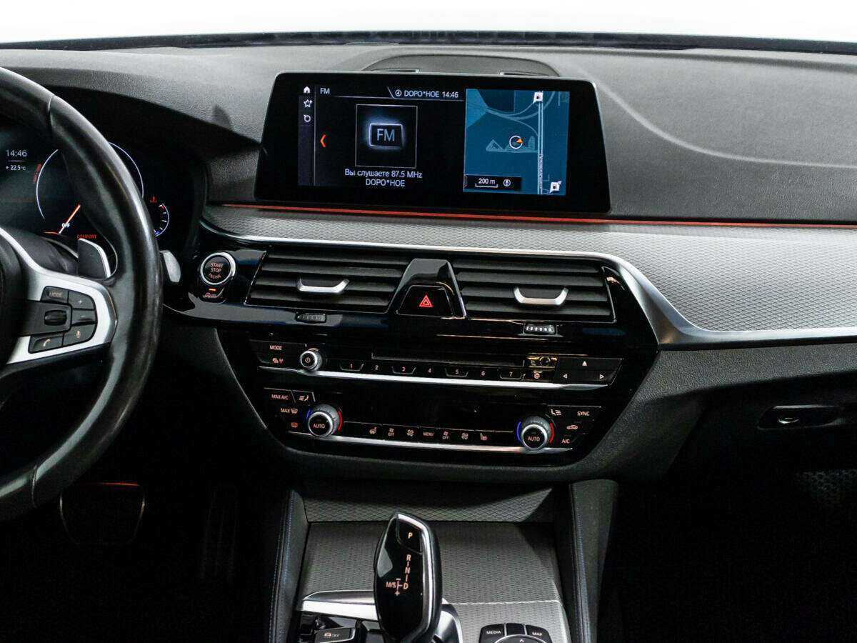 БМВ 5 серии б/у, 2018, Автоматическая. Фото: #12