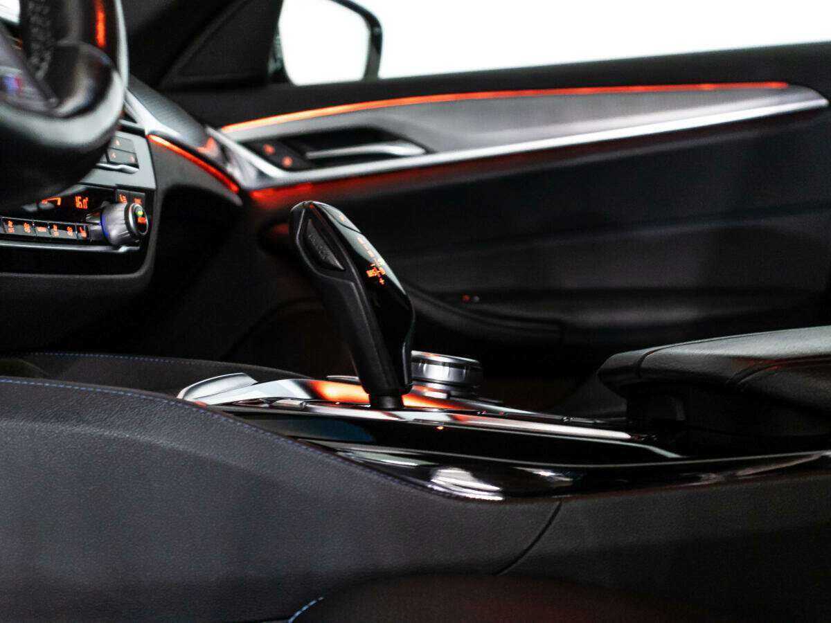 БМВ 5 серии б/у, 2018, Автоматическая. Фото: #20