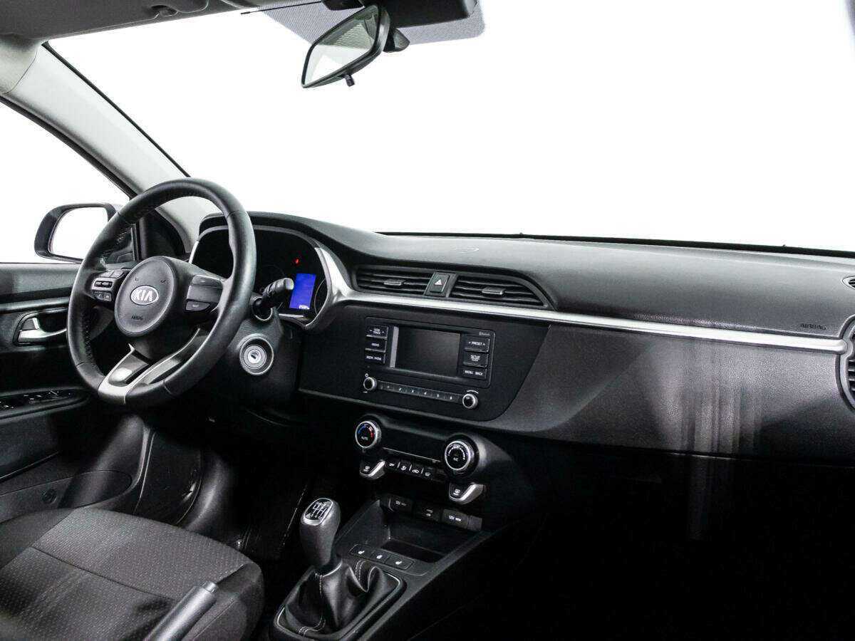 Киа Рио б/у, 2021, Механическая. Фото: #8