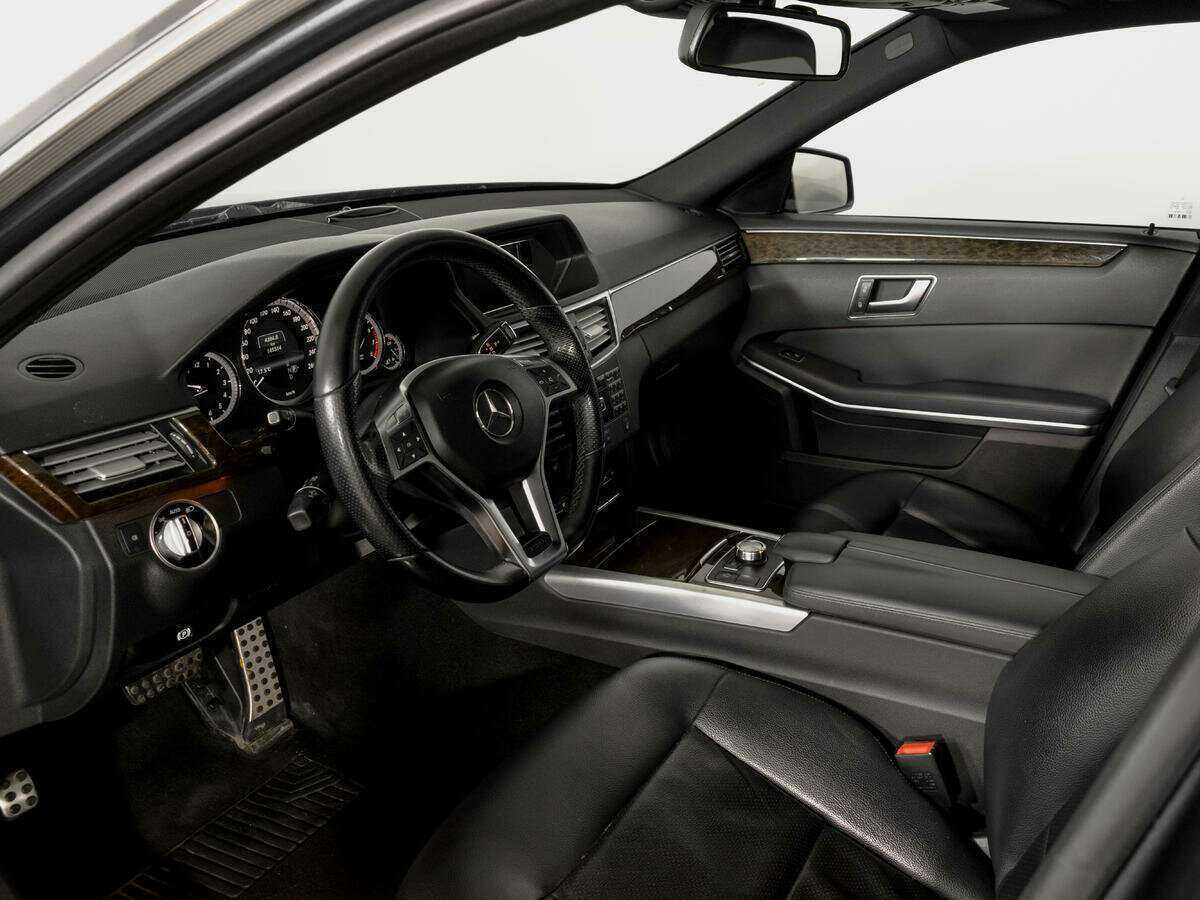 Мерседес-Бенц Е-Класс б/у, 2012, Автоматическая. Фото: #15