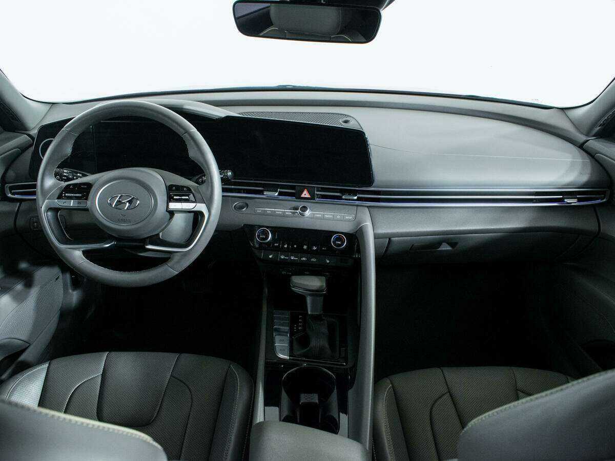 Хендай Елантра б/у, 2021, Автоматическая. Фото: #11