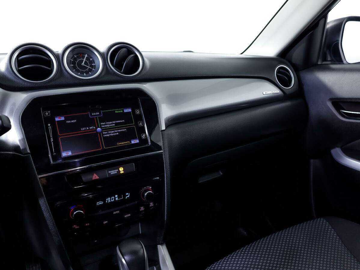 Сузуки Витара б/у, 2016, Автоматическая. Фото: #12