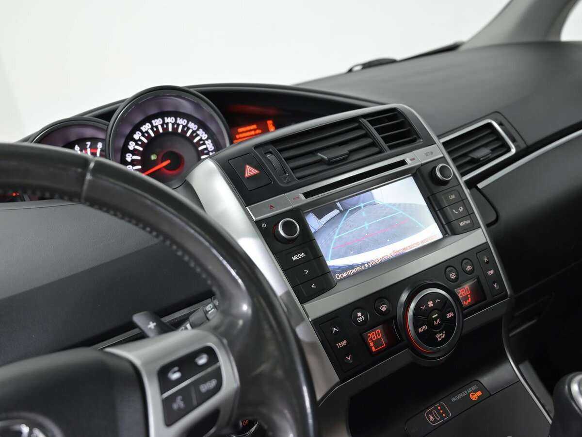 Тойота Версо б/у, 2015, Вариатор. Фото: #10