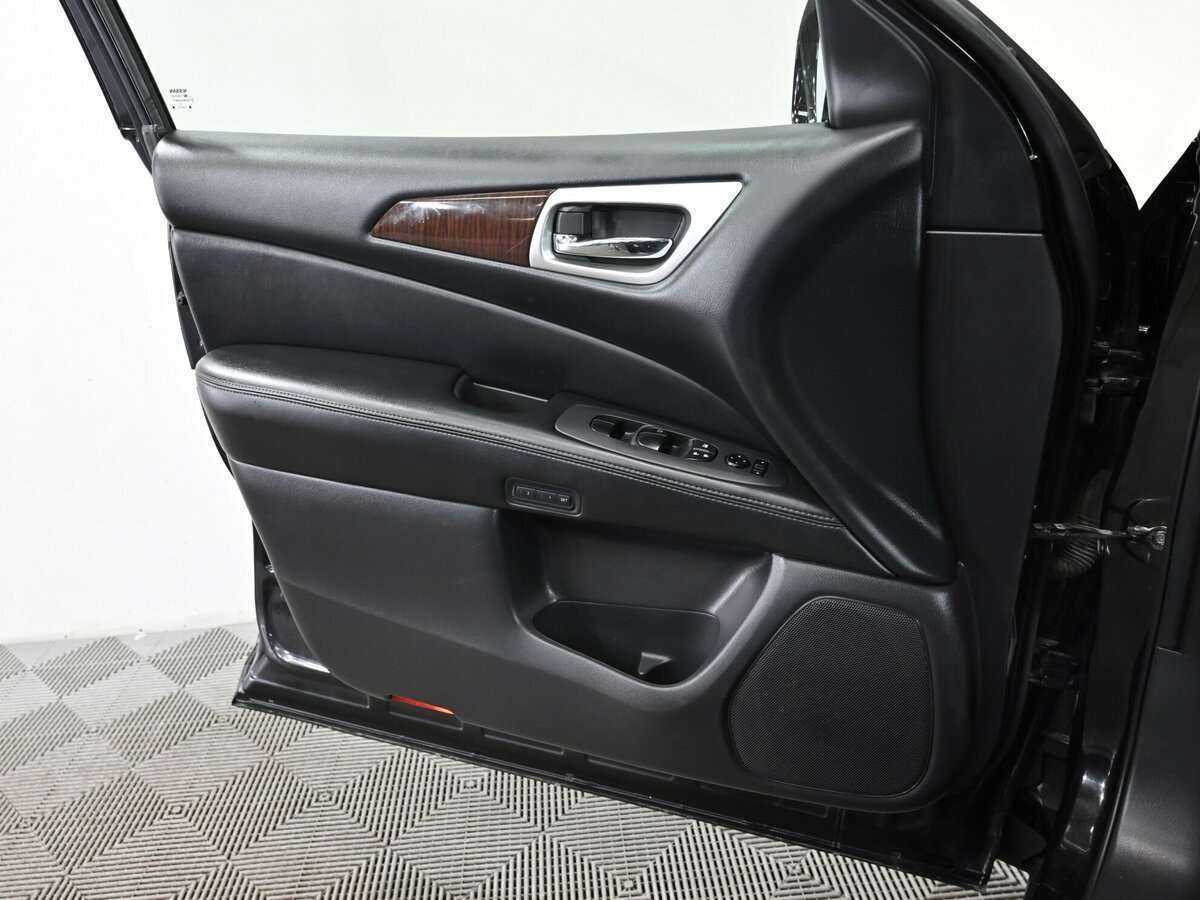 Ниссан Патфайндер б/у, 2015, Вариатор. Фото: #9