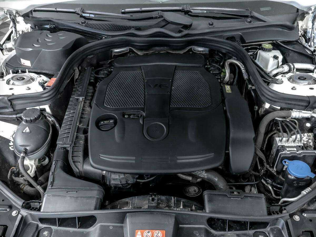 Мерседес-Бенц Е-Класс б/у, 2012, Автоматическая. Фото: #13