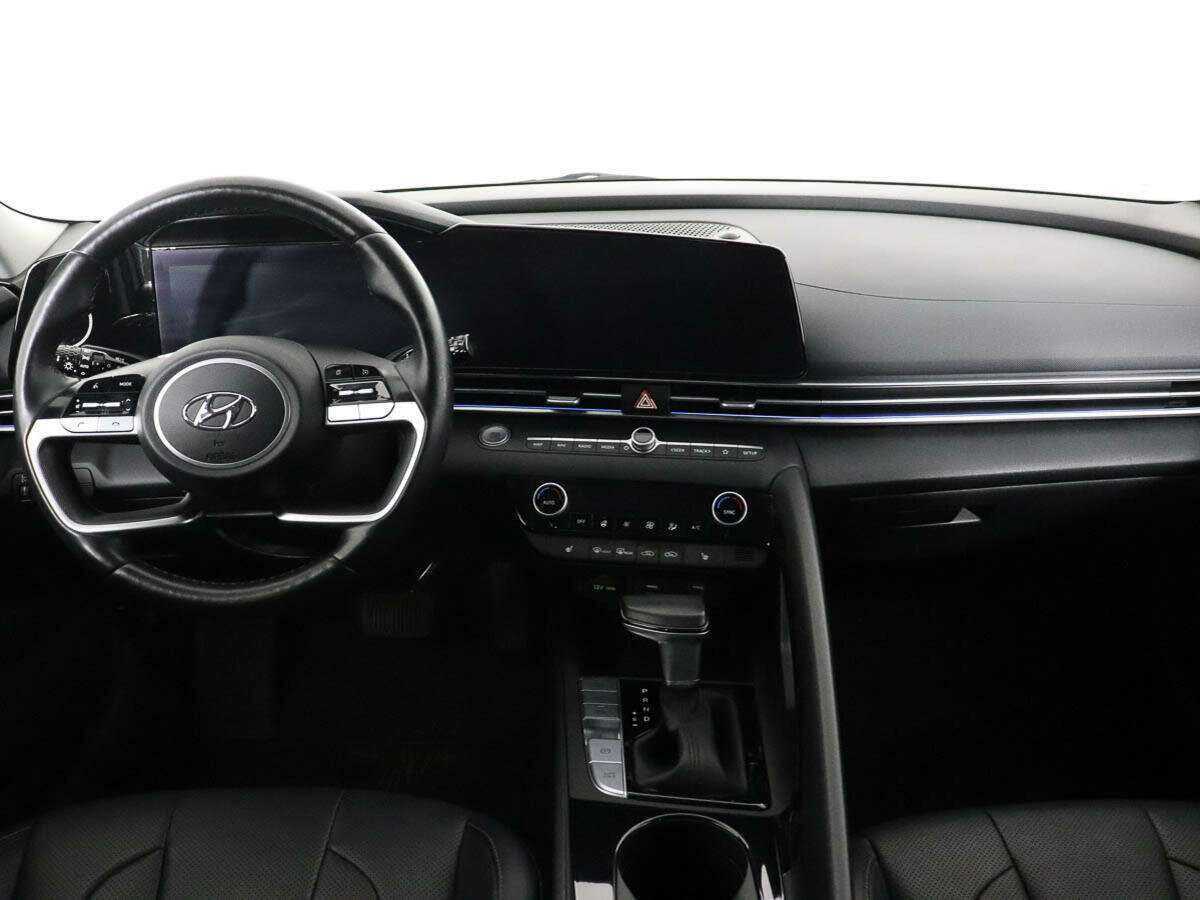 Хендай Елантра б/у, 2021, Автоматическая. Фото: #10