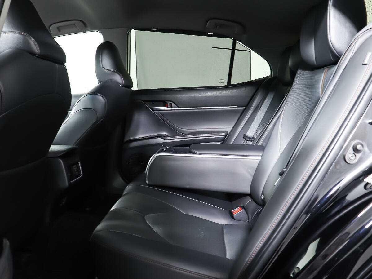 Тойота Камри б/у, 2018, Автоматическая. Фото: #10