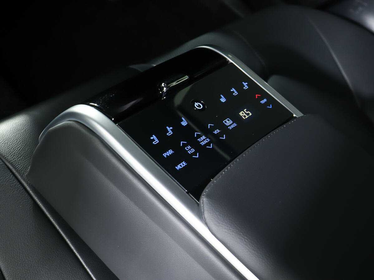 Тойота Камри б/у, 2018, Автоматическая. Фото: #11