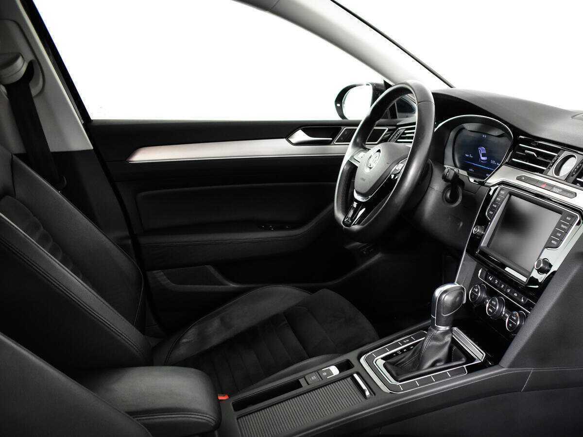 Фольксваген Пассат б/у, 2016, Роботизированная. Фото: #8