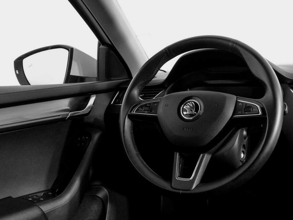 Шкода Октавия б/у, 2019, Роботизированная. Фото: #14