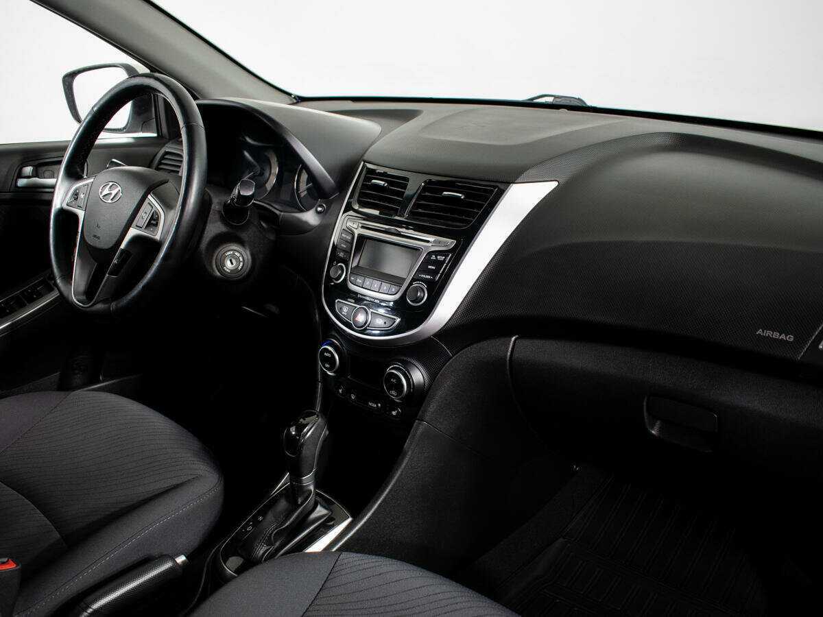 Хендай Солярис б/у, 2016, Автоматическая. Фото: #8