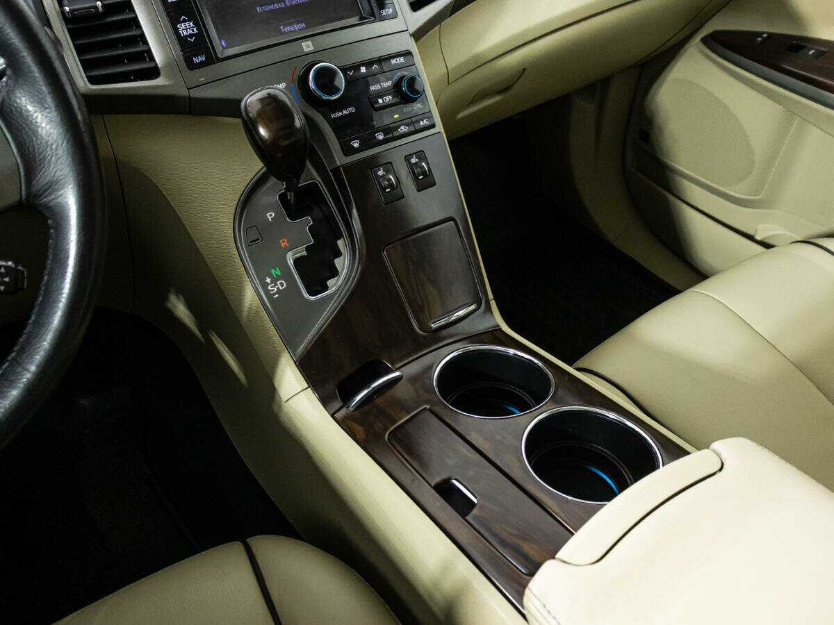 Тойота Венза б/у, 2013, Автоматическая. Фото: #14