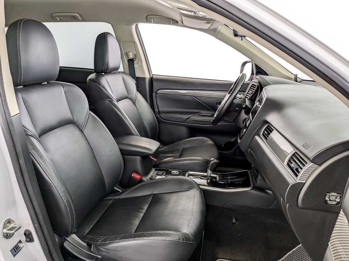 Митсубиши Оутлэндер б/у, 2019, Вариатор. Фото: #19