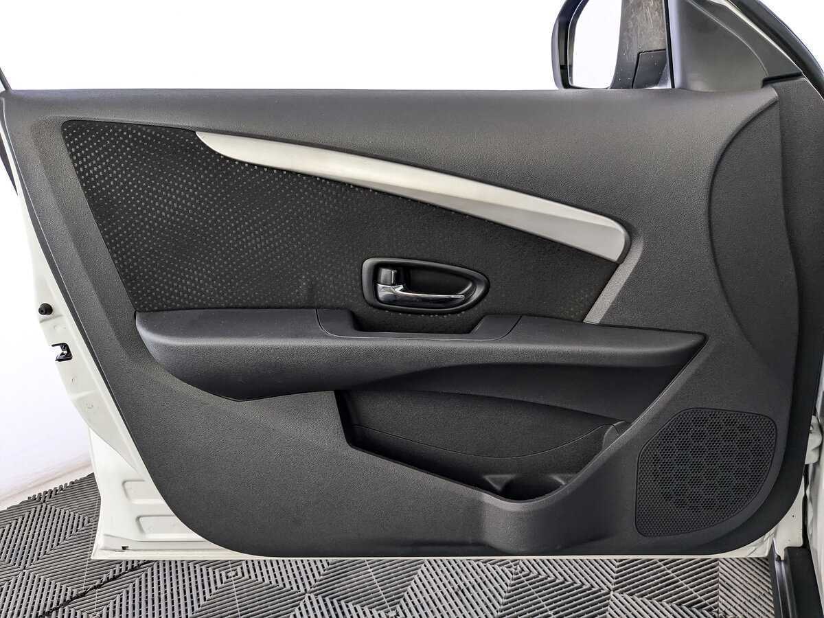 Ниссан Альмера б/у, 2015, Механическая. Фото: #14