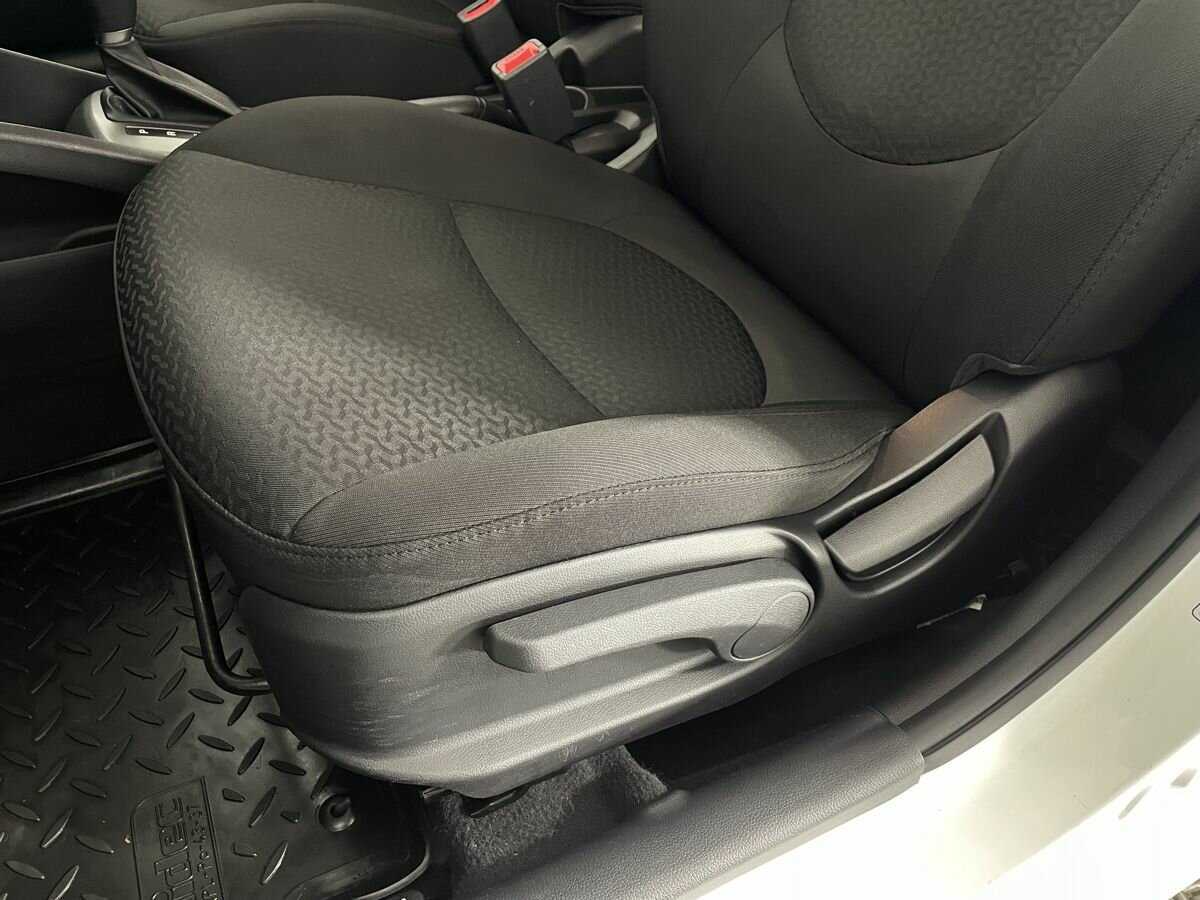 Киа Рио б/у, 2017, Автоматическая. Фото: #9