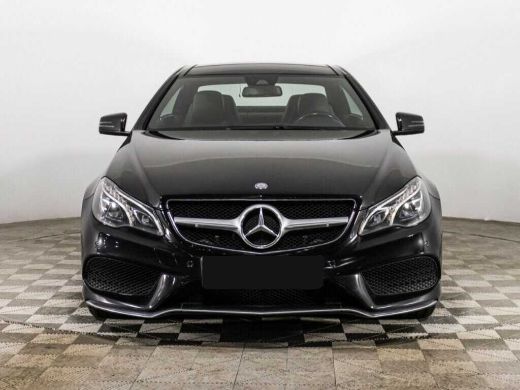 Мерседес-Бенц Е-Класс б/у, 2015, Автоматическая. Фото: #1