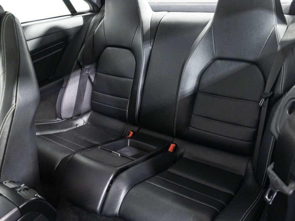 Мерседес-Бенц Е-Класс б/у, 2015, Автоматическая. Фото: #9