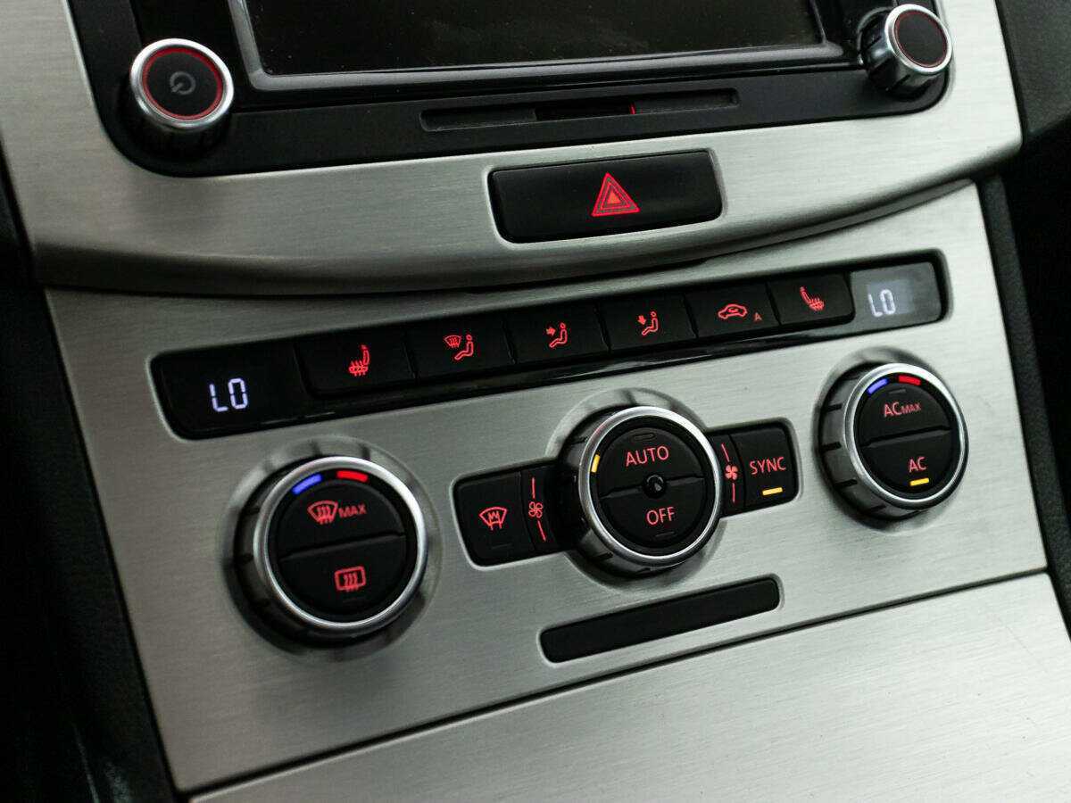 Фольксваген Пассат б/у, 2012, Роботизированная. Фото: #15