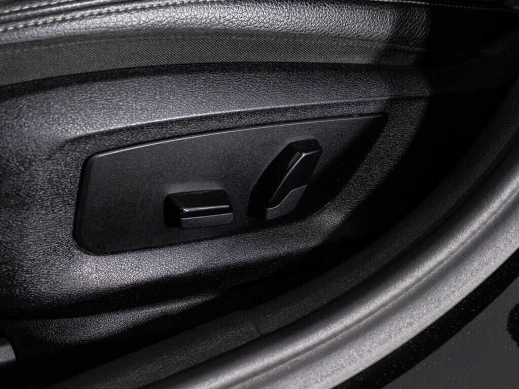 БМВ 5 серии б/у, 2017, Автоматическая. Фото: #16