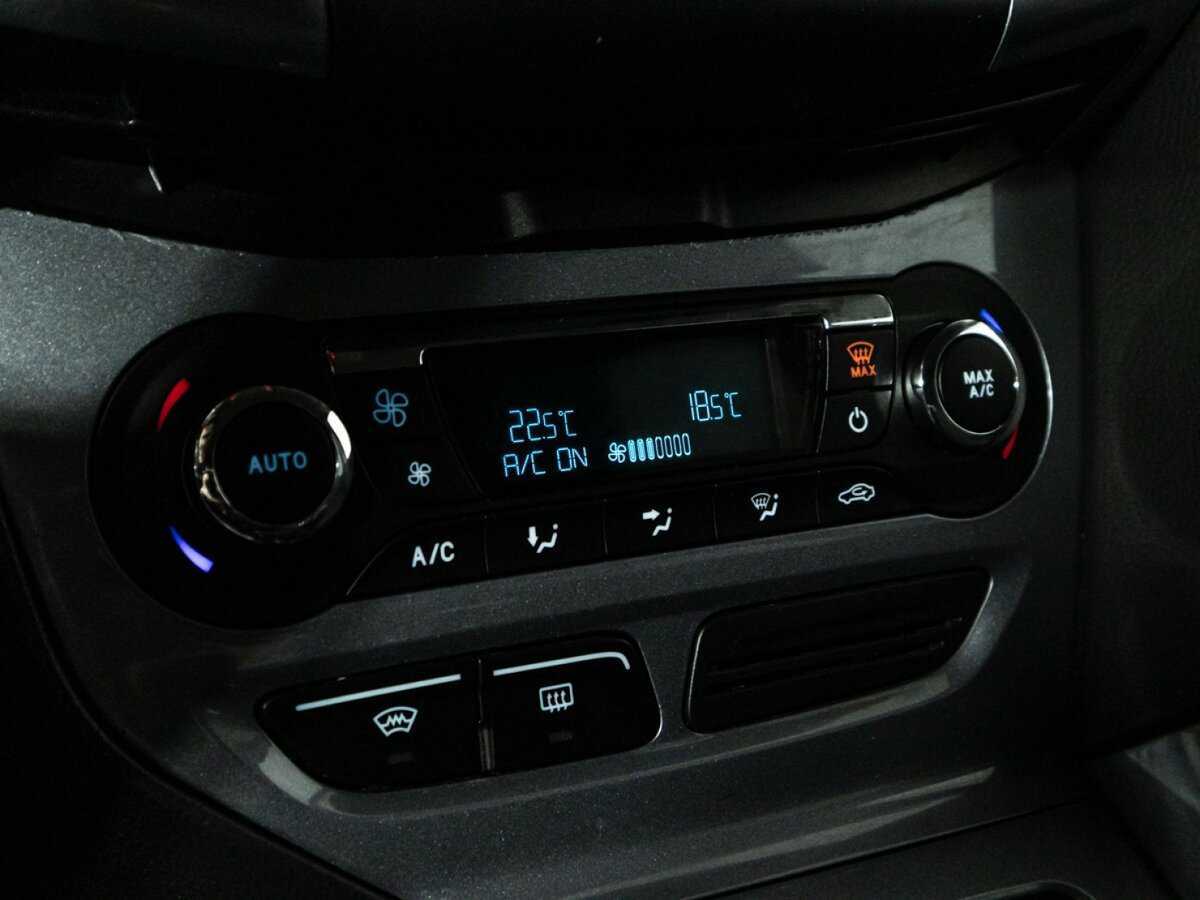 Форд Фокус б/у, 2012, Роботизированная. Фото: #15