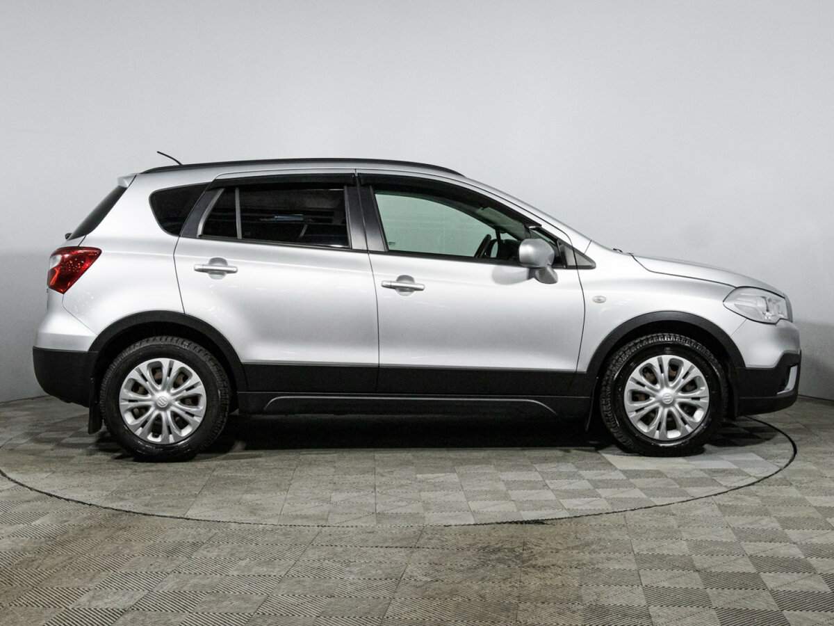 Сузуки С-Икс4 б/у, 2016, Автоматическая. Фото: #3