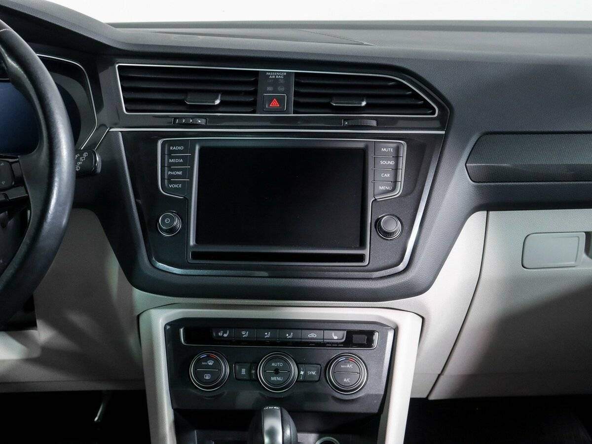 Фольксваген Тигуан б/у, 2017, Роботизированная. Фото: #12