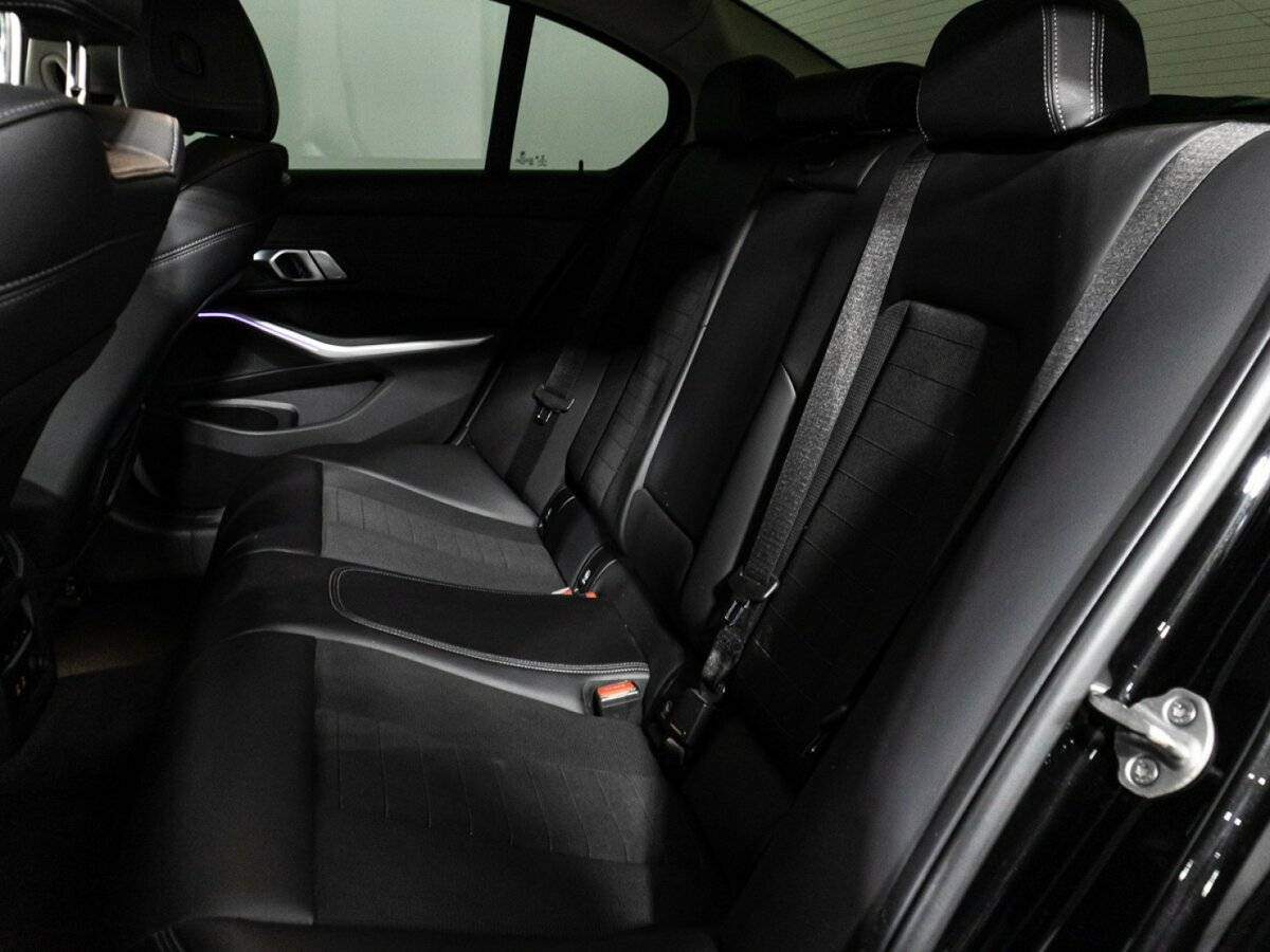 БМВ 3 серии б/у, 2019, Автоматическая. Фото: #9