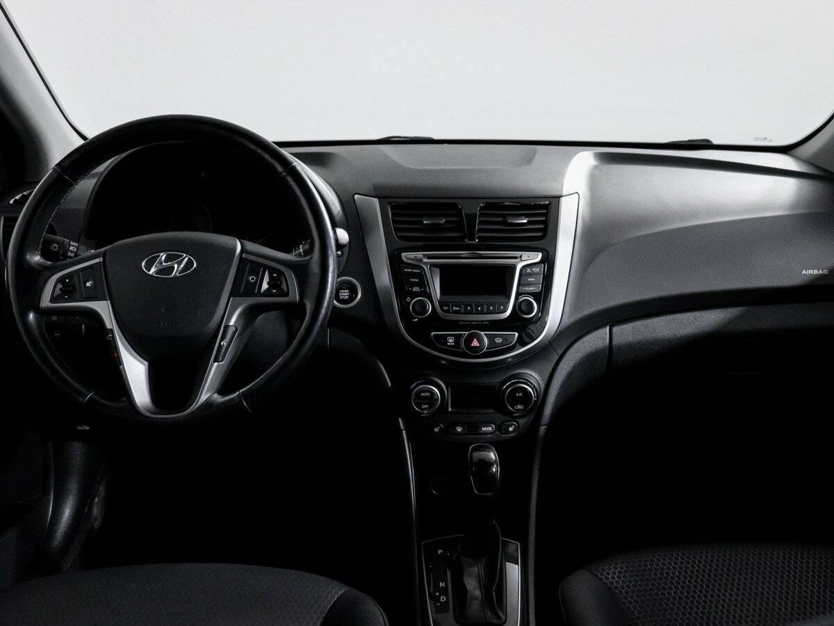 Хендай Солярис б/у, 2015, Автоматическая. Фото: #8