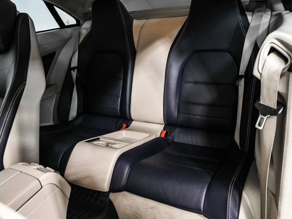 Мерседес-Бенц Е-Класс б/у, 2015, Автоматическая. Фото: #11