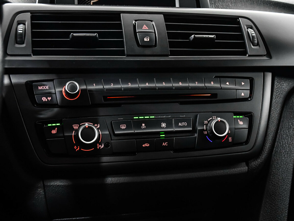 БМВ 3 серии б/у, 2013, Автоматическая. Фото: #15