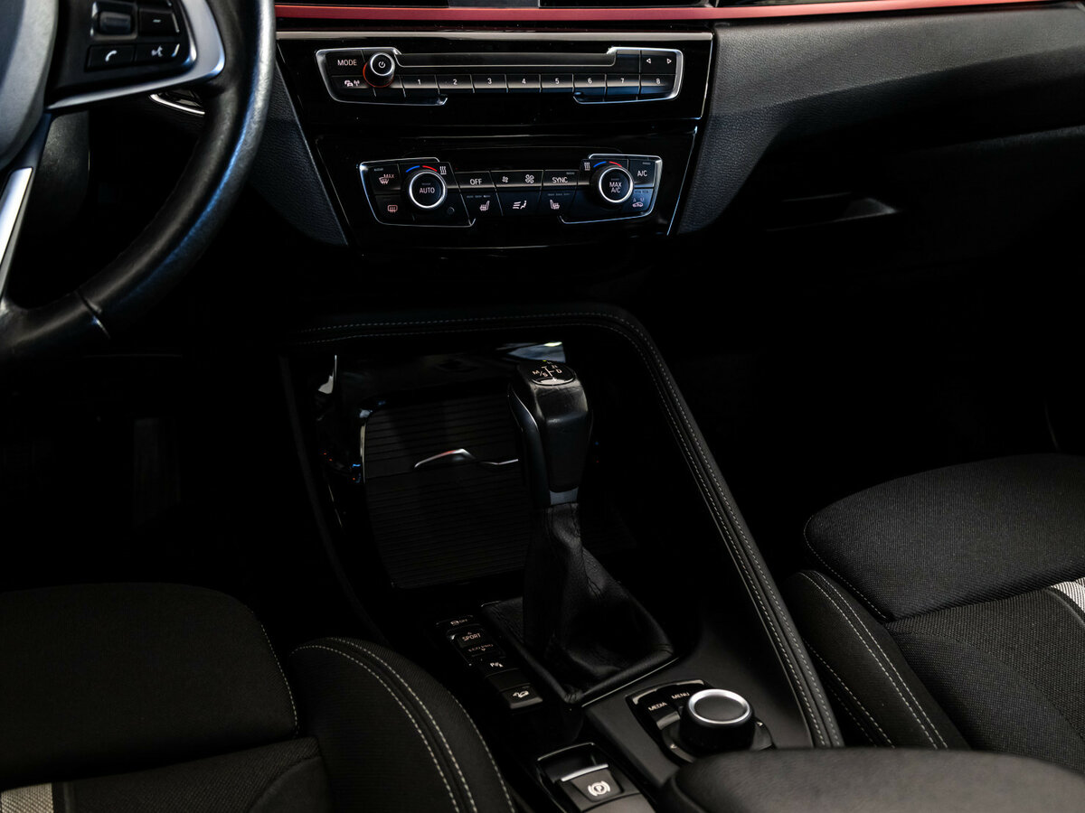 БМВ Икс1 б/у, 2017, Автоматическая. Фото: #9