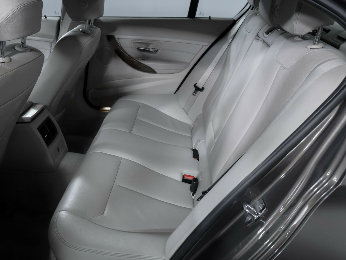 БМВ 3 серии б/у, 2012, Автоматическая. Фото: #7