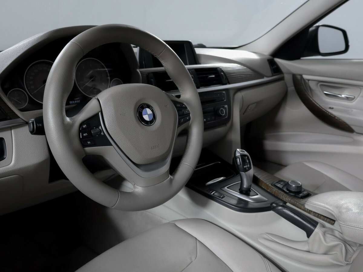 БМВ 3 серии б/у, 2012, Автоматическая. Фото: #10