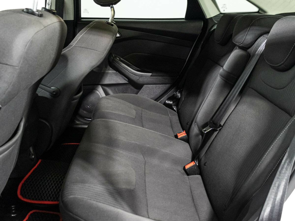 Форд Фокус б/у, 2012, Механическая. Фото: #9