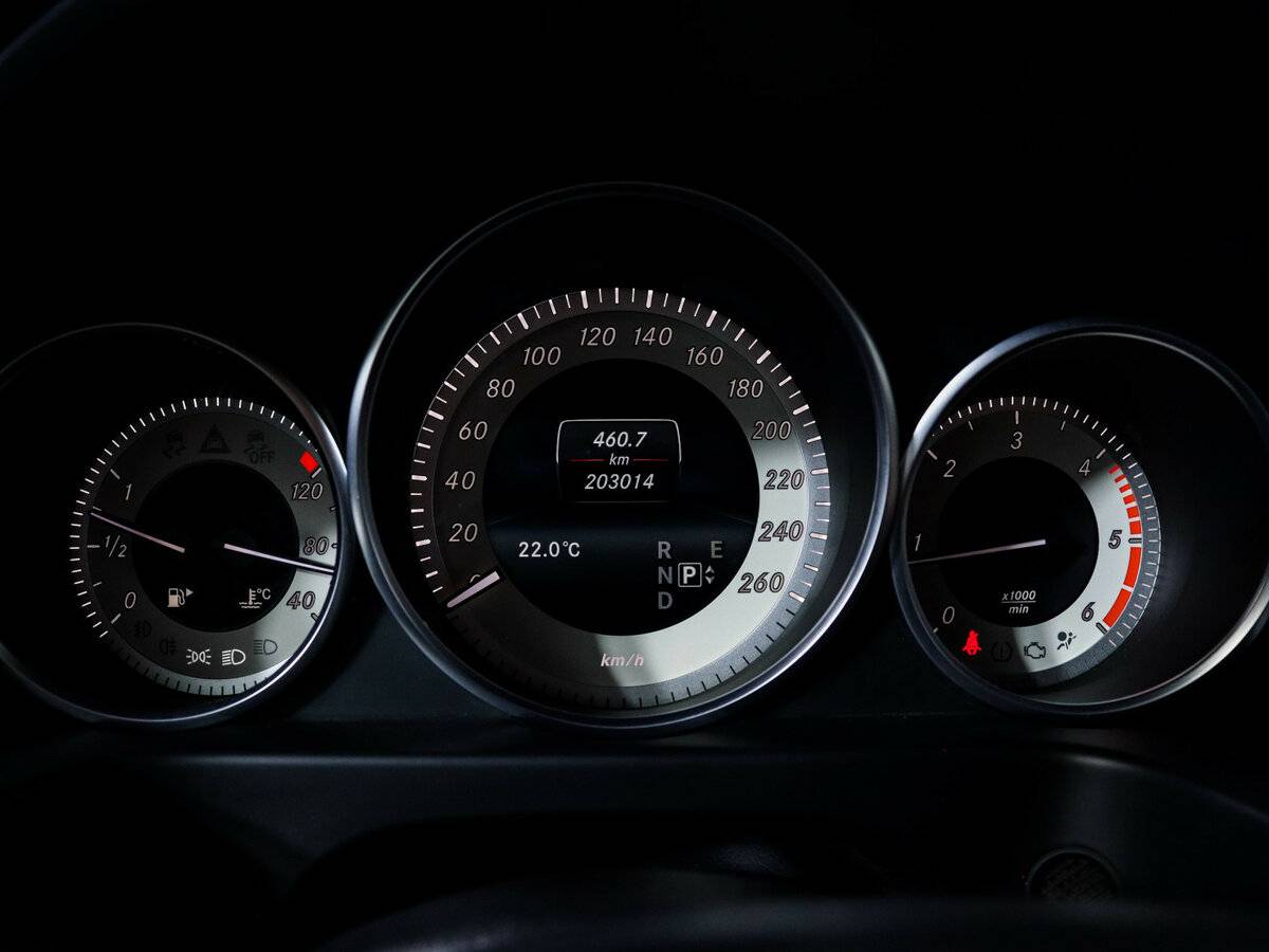 Мерседес-Бенц Е-Класс б/у, 2014, Автоматическая. Фото: #8