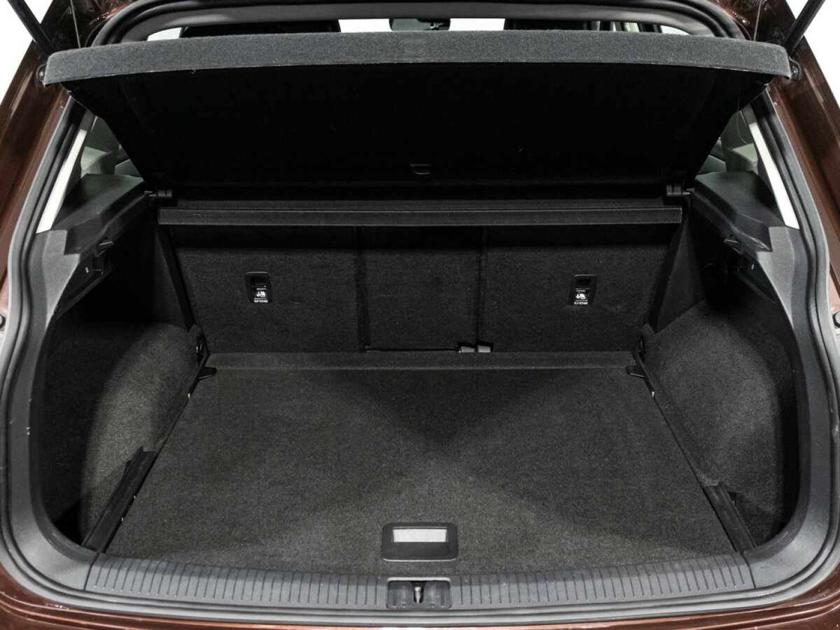 Фольксваген Тигуан б/у, 2021, Роботизированная. Фото: #18