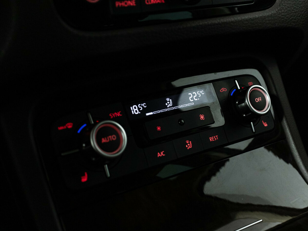 Фольксваген Туарег б/у, 2014, Автоматическая. Фото: #18