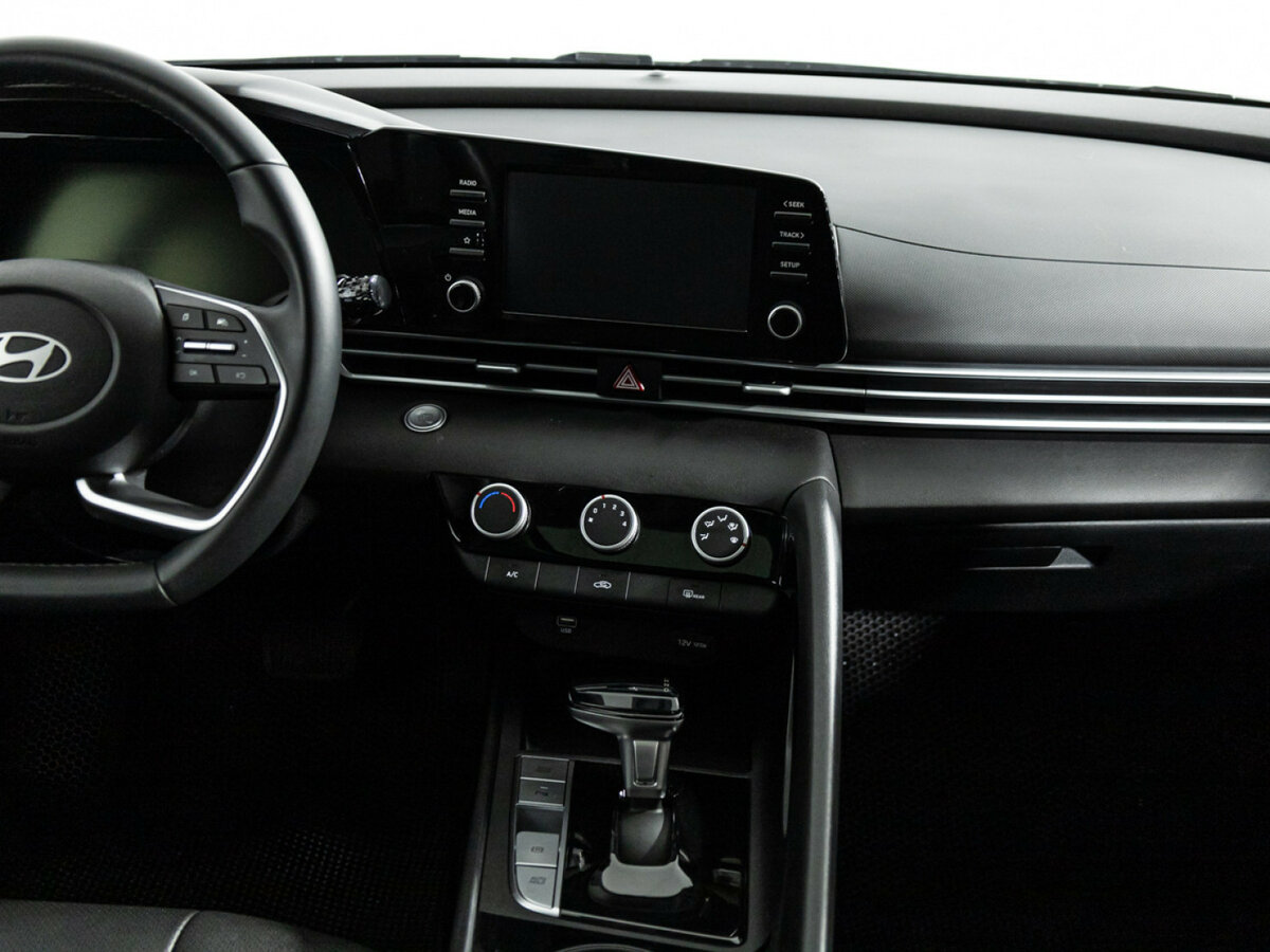 Хендай Елантра б/у, 2023, Вариатор. Фото: #13